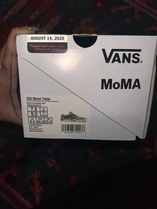 Moma Salvador Dali Vans Low-Top Old Skools - Picture 5 of 6